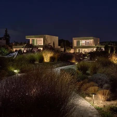 Villa Butterflies Luxury Estate *