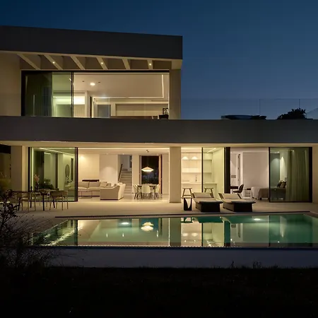 Butterflies Luxury Estate *