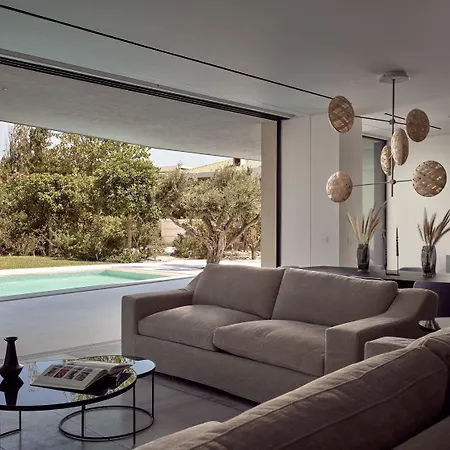 Villa Butterflies Luxury Estate *